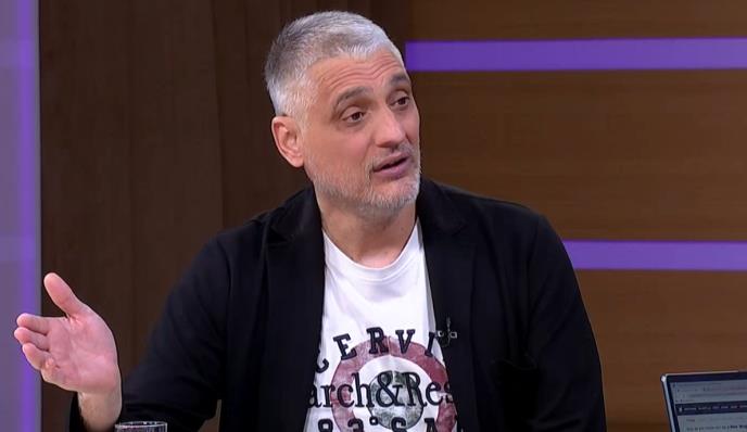 Prva izjava Čede Jovanovića nakon napada u kafiću: “Nokautirao sam čoveka koji mi je vređao majku i decu”- Političar otkrio detalje incidenta