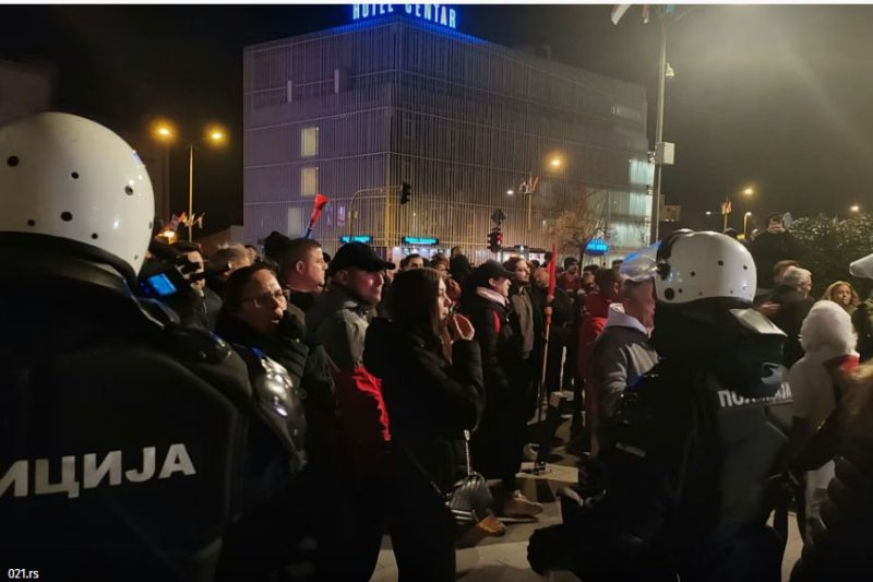 Večeras protesti širom Srbije: Građani podržavaju studente nakon jučerašnjih incidenata u Novom Sadu