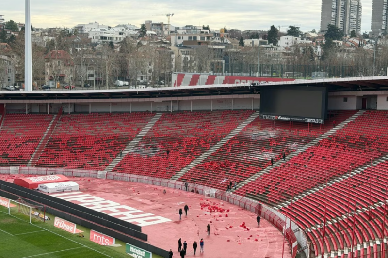 Crvena zvezda objavila kako izgleda južna tribina nakon derbija: Uništene stolice, semafor i toaleti – Najveća šteta do sada na Marakani