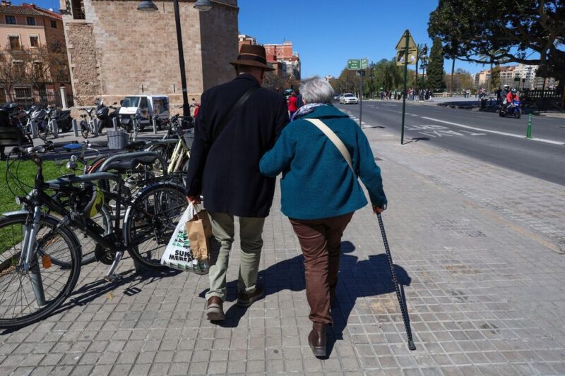 Od 1. maja nastupa velika promena za ove penzionere: Ukida se isplata penzija preko punomoćja