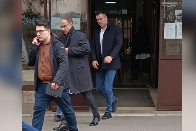 Đuro Macut obišao ministra Dačića u bolnici – Ovo su najnovije informacije o njegovom stanju: “Ima razloga za optimizam”