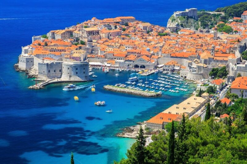 Hrvatska odgovara Ministarstvu spoljnih poslova Srbije: “Najveća napetost za Srbe ovde biće izbor između Jadrana i vinskih ruta”