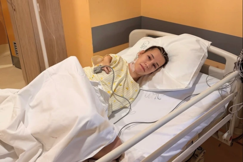 Devojka sa krilima saopštila tužne vesti: Izgubila je bebu u 4. mesecu trudnoće – “Nije imala gornje razvijene ekstremitete, a srce…”